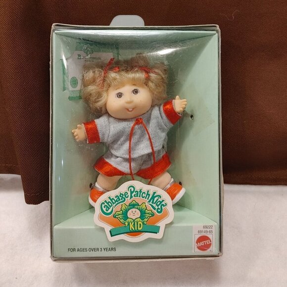 Cabbage Patch Kids 1997 Mattel Clara - June NEW in a Box - Picture 1 of 4